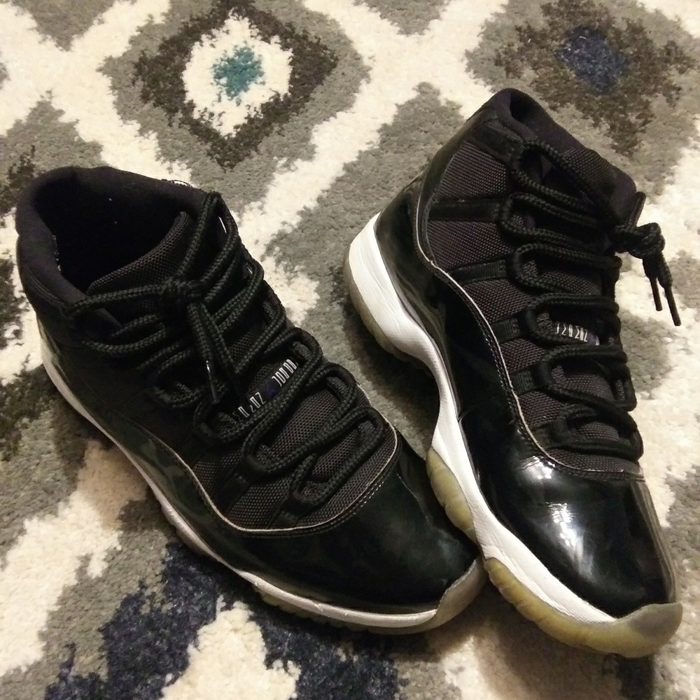 Jordan Space Jam 11's